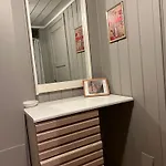 In The Heart Of The Northern Lights Apartment